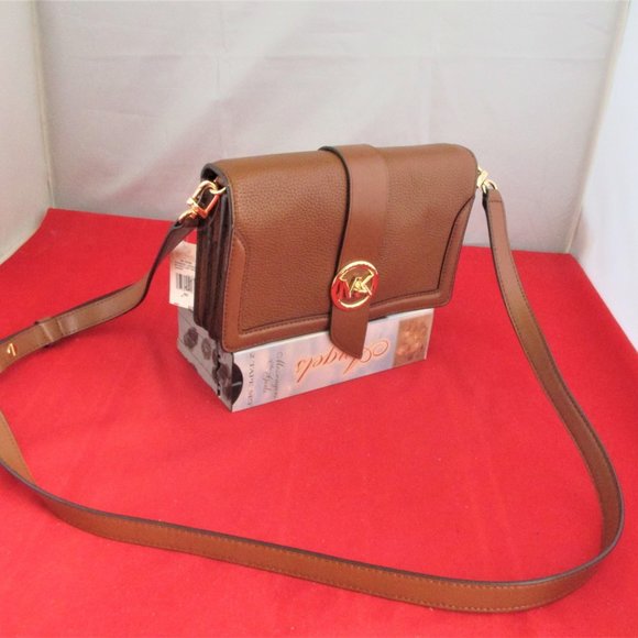 Michael Kors Charm Medium Triple gusset Pebbled Leather Crossbody #3332 - Picture 2 of 12